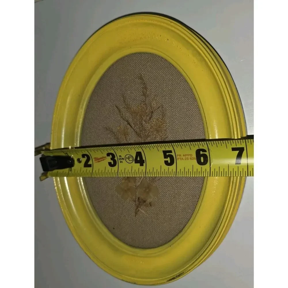 Vtg Yellow Oval Framed Dried Flowers Still Life Wall Décor Heritage Prairie Boho